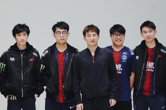 遗憾的是 遗憾的是